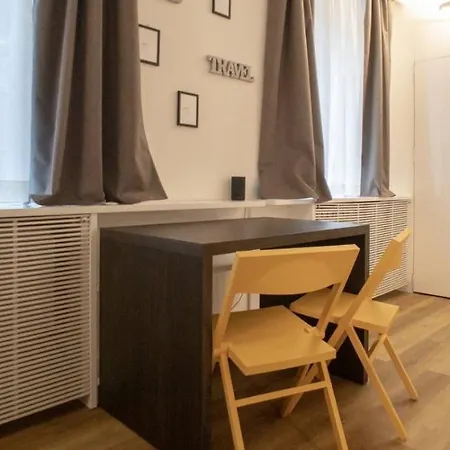 Madonnina Apartment Milan Exterior photo