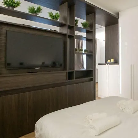 Madonnina Apartment Milan Exterior photo